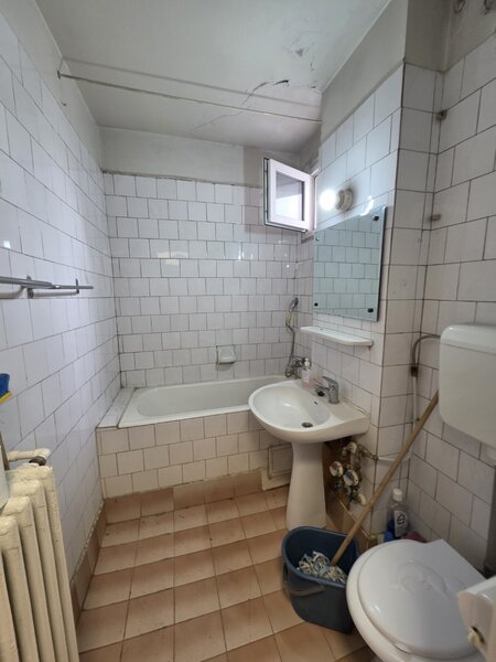 Titan, 5 minute parc IOR, Liceul Dante, chiar la metrou Nicolae Grigorescu